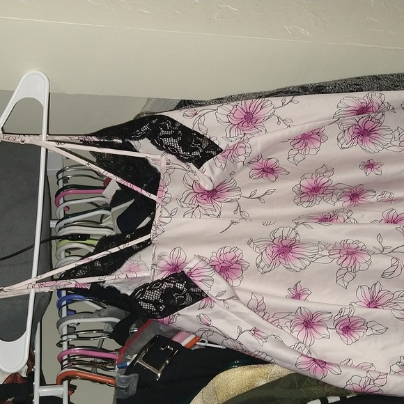 Apt 9 xl silky nightgown - Picture 4 of 5